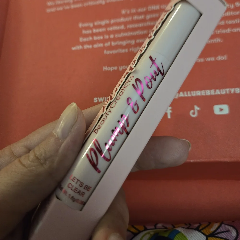 Beauty Creations Plump & Pout Lip Gloss - Clear (Add To Bundle For Free)